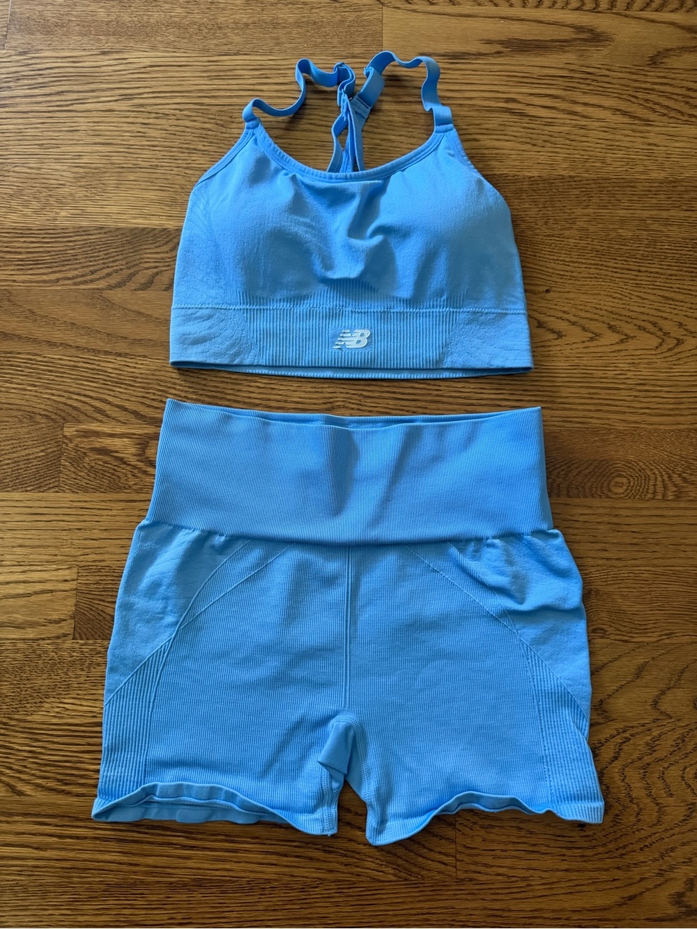 New Balance Women's Sky Blue Seamless High-Waist Bike Shorts Set
